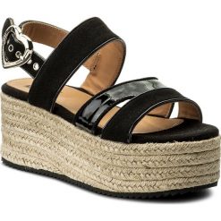 Espadryle LOVE MOSCHINO - JA16397I05JF100A Camo/Vern.Nero. Czarne espadryle damskie marki Love Moschino, z aplikacjami, ze skóry ekologicznej, bez obcasa, na obcasie. W wyprzedaży za 489,00 zł.