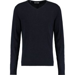 Swetry klasyczne męskie: Selected Homme TOWER Sweter dark sapphire