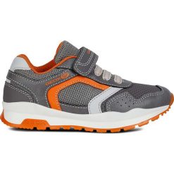 Sneakersy "Coridan" w kolorze szarym. Szare trampki chłopięce geox kids, bez wzorów, bez zapięcia. W wyprzedaży za 134,95 zł.