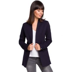 Żakiet dzianinowy plus size bez zapięcia - granatowy. Niebieskie żakiety damskie BE, s, bez wzorów, z elastanu. Za 229,00 zł.