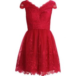 Sukienki: Chi Chi London Petite SHEREN Sukienka koktajlowa berry