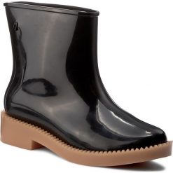 Kalosze MELISSA - Rain Drop Boot Ad 32185 Black/Beige 51496. Czarne kalosze damskie marki Melissa, bez wzorów, z tworzywa sztucznego. W wyprzedaży za 279,00 zł.