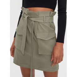 Spódnica z kieszeniami cargo - Khaki. Brązowe spódniczki damskie House, s, bez wzorów. Za 79,99 zł.