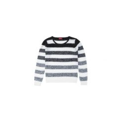 Sweter damski klasyczny. Szare swetry klasyczne damskie marki TXM. Za 49,99 zł.
