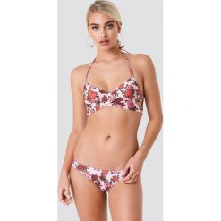 NA-KD Swimwear Dół od bikini - Pink. Różowe bez kategorii marki NA-KD Swimwear. W wyprzedaży za 20,48 zł.