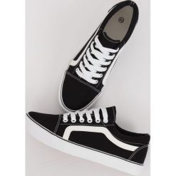 Trampki damskie czarne BL117P BLACK. Czarne trampki i tenisówki damskie obuwie damskie, bez wzorów, z tkaniny, bez zapięcia. Za 53,66 zł.