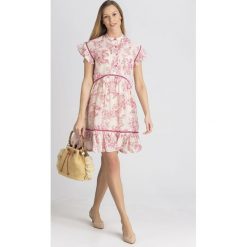 SUKIENKA Twinset. Białe sukienki damskie Twinset, na imprezę, bez wzorów, z bawełny, z włoskim kołnierzykiem, bez rękawów. Za 593,00 zł.