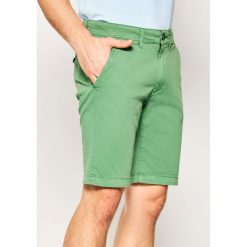 Szorty materiałowe Pepe Jeans Mc Queen PM800227. Czarne spodenki i szorty męskie Pepe Jeans, m, bez wzorów, z elastanu. Za 219,00 zł.