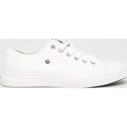 Lee Cooper - Tenisówki. Białe trampki i tenisówki damskie Lee Cooper, bez wzorów, z materiału, na sznurówki. W wyprzedaży za 79,90 zł.
