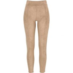 Happy Holly Legginsy ze sztucznego zamszu Ida beżowy female beżowy 50. Brązowe legginsy damskie Happy Holly, bez wzorów, z dzianiny. W wyprzedaży za 54,00 zł.