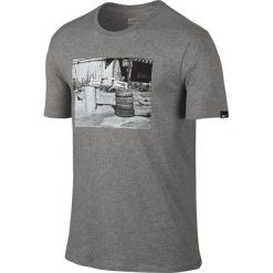 Nike Koszulka męska Football Photo Tee szara r. S (789387-063). Szare koszulki sportowe męskie Nike, m. Za 94,90 zł.