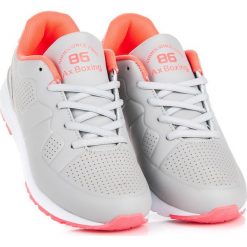 SZARE OBUWIE SPORTOWE DAMSKIE - odcienie szarości i srebra. Szare buty sportowe damskie marki AX BOXING. Za 59,90 zł.
