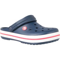 Crocs Crockband 11016-410. Czerwone kapcie męskie marki Crocs, bez wzorów, z materiału. W wyprzedaży za 149,99 zł.