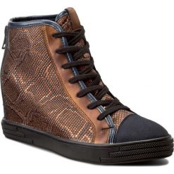 Sneakersy SENSO - 145868-2 Livery Small Miedz. Pomarańczowe sneakersy damskie marki Senso, ze skóry. W wyprzedaży za 279,00 zł.