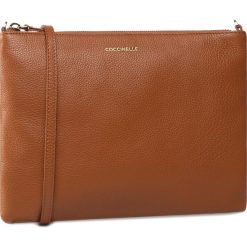 Torebka COCCINELLE - GV3 Mini Bag E5 GV3 55 F4 07 Caramel W03. Pomarańczowe listonoszki damskie Coccinelle, bez wzorów, ze skóry, bez dodatków. Za 599,00 zł.