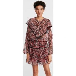 Bluzka w stylu boho - Wielobarwny. Bluzki damskie Reserved, bez wzorów, boho, bez kołnierzyka, bez rękawów. Za 79,99 zł.