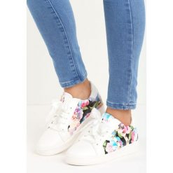 Białe Buty Sportowe Rock Flower. Białe buty sportowe damskie Born2be, z aplikacjami, ze skóry, na sznurówki. Za 39,99 zł.