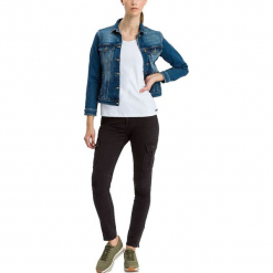 Dżinsy "Alan Cargo" - Skinny fit - w kolorze czarnym. Czarne rurki damskie marki Cross Jeans, z aplikacjami. W wyprzedaży za 136,95 zł.