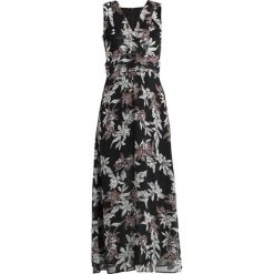 More & More LANG Długa sukienka black multi. Czarne sukienki damskie marki More & More, bez wzorów, z wiskozy, bez kołnierzyka, z długim rękawem, długie, maxi. Za 549,00 zł.