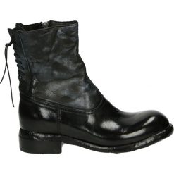 Botki - BM01A M-A NER. Czarne botki damskie skórzane Venezia. Za 1249,00 zł.
