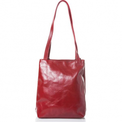Skórzana torebka w kolorze czerwonym - 31 x 35 x 10 cm. Czerwone torebki klasyczne damskie I MEDICI FIRENZE, w paski, z materiału. W wyprzedaży za 478,95 zł.