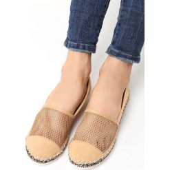Camelowe Espadryle Fisheart. Różowe espadryle damskie Born2be, bez wzorów, ze skóry, bez obcasa, na płaskiej podeszwie. Za 49,99 zł.