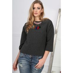 Bluzki damskie: Ciemnoszara Bluzka z Przywieszką BB20644