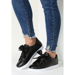 Czarne Buty Sportowe More Than Silence. Czarne buty sportowe damskie vices, bez wzorów, z satyny, sportowe. Za 49,99 zł.