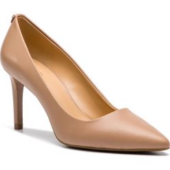 Szpilki MICHAEL MICHAEL KORS - Dorothy Flex Pump 40F8DOMP1L Dk Khaki. Brązowe półbuty damskie marki MICHAEL Michael Kors, bez wzorów, ze skóry, eleganckie, bez obcasa, na obcasie, bez zapięcia. Za 529,00 zł.