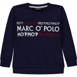 Bluza w kolorze granatowym. Niebieskie bluzy chłopięce z nadrukiem marki Marc O'Polo Junior, z bawełny. W wyprzedaży za 82,95 zł.
