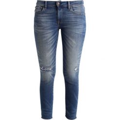 Polo Ralph Lauren TOMPKINS Jeans Skinny Fit medium indigo. Niebieskie jeansy damskie marki Polo Ralph Lauren. W wyprzedaży za 703,20 zł.