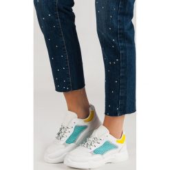 WYGODNE SPORTOWE BUTY. Buty sportowe damskie Merg, bez wzorów, sportowe. Za 69,90 zł.