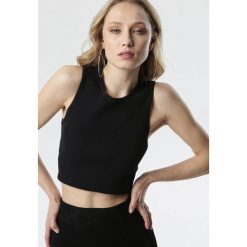 Czarny Top Moonrise. Czarne bluzki damskie Born2be, s, bez wzorów, bez kołnierzyka, bez rękawów. W wyprzedaży za 49,99 zł.