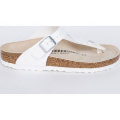 Birkenstock - Japonki. Białe klapki damskie Birkenstock, bez wzorów, ze skóry, bez obcasa, na obcasie. W wyprzedaży za 239,90 zł.