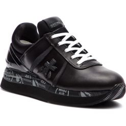 Sneakersy PREMIATA - Liz 3453 Czarny. Czarne półbuty damskie marki Premiata, na co dzień, bez wzorów, ze skóry, bez obcasa, na koturnie, bez zapięcia. W wyprzedaży za 529,00 zł.