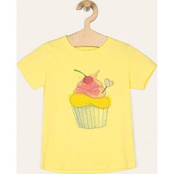 Name it - T-shirt dziecięcy 92-128 cm. Białe bluzki dziewczęce Name it, z nadrukiem, z elastanu, z okrągłym kołnierzem, z krótkim rękawem, krótkie, bez kaptura. Za 49,90 zł.