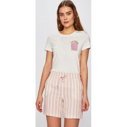 Vero Moda - Top. Bluzki damskie Vero Moda. W wyprzedaży za 39,90 zł.
