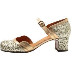 Buty ślubne damskie: Chie Mihara TROMPETA Czółenka olive