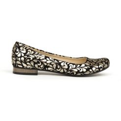 Wzorzyste baleriny na obcasie - skóra naturalna - model 008 - kolor złote kwiaty. Żółte baleriny damskie Zapato, w kwiaty, ze skóry, eleganckie, na niskim obcasie, na obcasie. Za 309,00 zł.