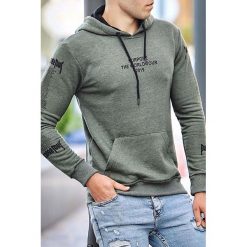 Bluza męska BRUNO KHAKI. Brązowe bluzy męskie Bluza męska BRUNO KHAKI, s, z napisami, bez kołnierzyka, bez rękawów, bez kaptura. W wyprzedaży za 79,00 zł.