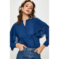 Pepe Jeans - Koszula. Niebieskie koszule body damskie marki Pepe Jeans, s, z poliesteru, casualowe, ze stójką. Za 319,90 zł.