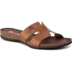 Klapki CARINII - B5050 F61-000-000-B02. Pomarańczowe klapki damskie Carinii, bez wzorów, ze skóry, bez obcasa. Za 239,00 zł.