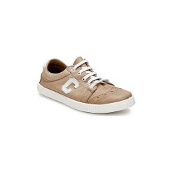Buty Dziecko Chipie SAVILLE. Brązowe trampki dziewczęce Chipie, bez wzorów, bez zapięcia. Za 221,40 zł.