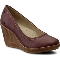 Półbuty CLARA BARSON W17SS771-1. Czarne półbuty damskie Clara Barson, bez wzorów, ze skóry ekologicznej, bez obcasa, bez zapięcia. Za 89,99 zł.