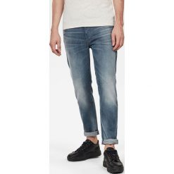 G-Star Raw - Jeansy 3301. Niebieskie jeansy męskie G-Star RAW, z aplikacjami, retro. W wyprzedaży za 449,90 zł.