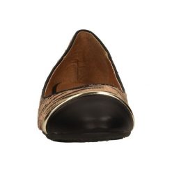 BALERINY CASU 228-49. Brązowe baleriny damskie marki Casu, z motywem zwierzęcym. Za 54,99 zł.