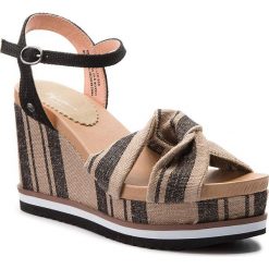 Sandały PEPE JEANS - Meier Lombia PLS90310 Black 999. Brązowe klapki damskie marki Pepe Jeans, bez wzorów, z jeansu, bez obcasa, na obcasie. W wyprzedaży za 219,00 zł.