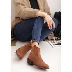 Camelowe Kowbojki Voyalight. Brązowe botki damskie Renee, z okrągłym noskiem, za kostkę, na niskim obcasie, na obcasie, na zamek. Za 149,99 zł.