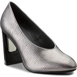 Półbuty UNITED NUDE - Zink Pump Hi 1024732660 Gun Metal. Szare półbuty damskie skórzane marki United Nude, eleganckie, na obcasie. W wyprzedaży za 599,00 zł.