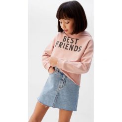 Mango Kids - Bluza dziecięca Friend 122-164 cm. Różowe bluzy dziewczęce Mango Kids, z nadrukiem, z bawełny, bez rękawów, z kapturem. Za 69,90 zł.